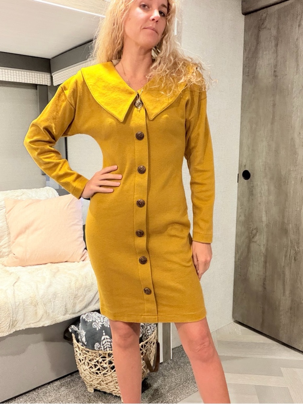 Vintage Express Y2k Mustard Button Long Sleeve Midi Dress Size‎ Small